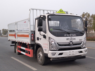 江特牌JDF5100TQPB6型氣瓶運(yùn)輸車(chē)