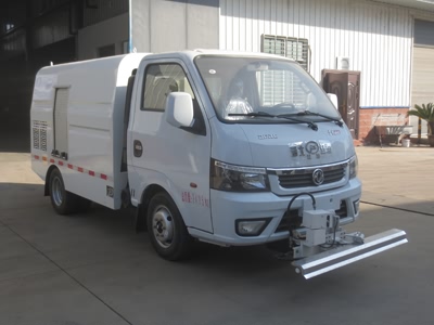 江特牌JDF5030TYHE6型路面養(yǎng)護(hù)車(chē)